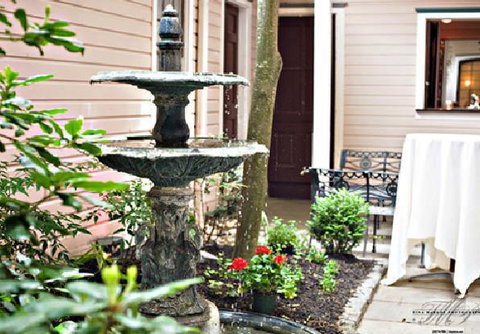 The Hotel Alcott - Bet 4u 15