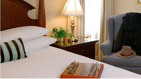 Lambertville House - Bet 4u 18