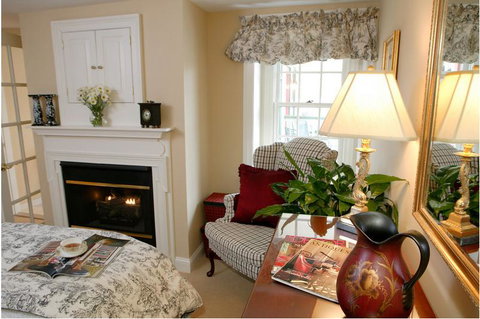 Lambertville House - Bet 4u 28