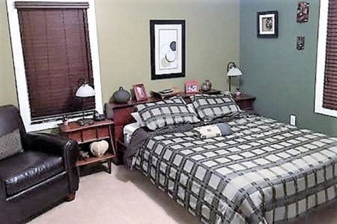 612 1st Ave Bali NJ - Bet 4u 6