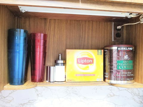 10 Minute Train To Downtown Manhattan New York City / 12 Minute Uber To Newark Airport - Bridge Guide 8