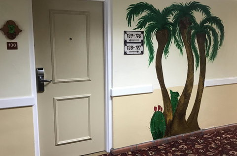 Ramada By Wyndham Las Cruces Hotel & Conference Center - Bet 4u 15