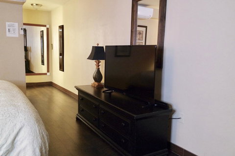 Ramada By Wyndham Las Cruces Hotel & Conference Center - Bet 4u 20