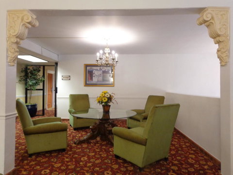 Ramada By Wyndham Las Cruces Hotel & Conference Center - Bet 4u 30