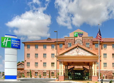 Holiday Inn Express Hotel & Suites Las Cruces - Bet 4u 27