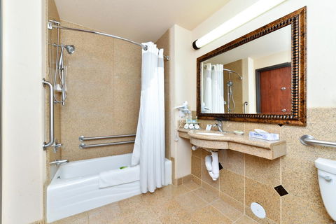 Holiday Inn Express Hotel & Suites Las Cruces - Bet 4u 2