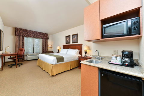 Holiday Inn Express Hotel & Suites Las Cruces - Bet 4u 16