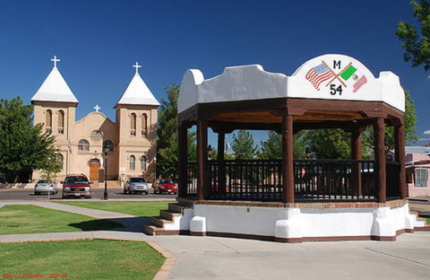 Holiday Inn Express Hotel & Suites Las Cruces - Bet 4u 32