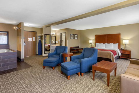 Comfort Inn Near Gila National Forest - Click Find 15