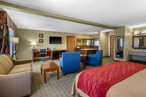 Comfort Inn Near Gila National Forest - Click Find 14