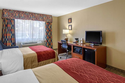 Comfort Inn Near Gila National Forest - Click Find 10