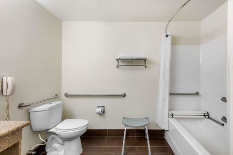 Comfort Inn Near Gila National Forest - Click Find 8