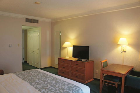 La Quinta Inn By Wyndham Las Cruces Mesilla Valley - Bet 4u 16