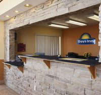 Days Inn by Wyndham Los Lunas
