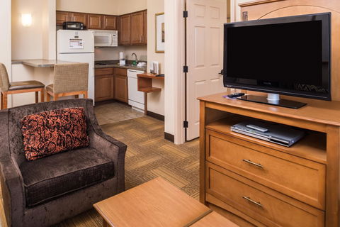 Staybridge Suites Las Cruces - Bet 4u 5