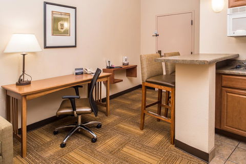 Staybridge Suites Las Cruces - Bet 4u 14