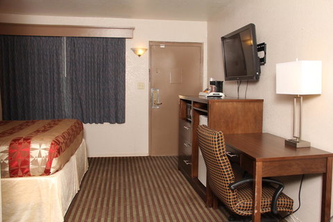 Budget Inn Artesia - Bet 4u 13