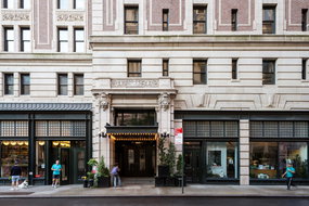 Book New York Accommodation Vacations Clickz Clickz