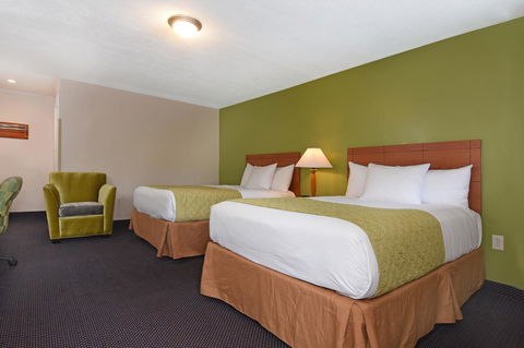 Ardsley Acres Hotel Court - Click Find 5