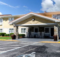 Rodeway Inn  Suites Jacksonville near Camp Lejeune