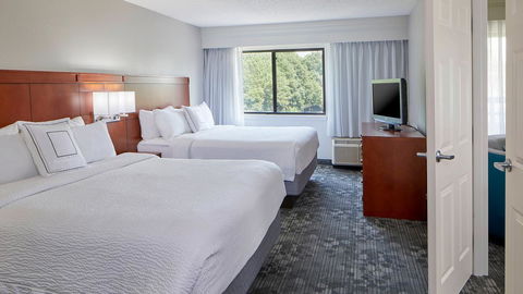 Courtyard By Marriott Raleigh-Durham Airport Morrisville - Bridge Guide 7