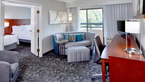 Courtyard By Marriott Raleigh-Durham Airport Morrisville - Bridge Guide 9