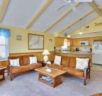 7055 - Henrys Hut