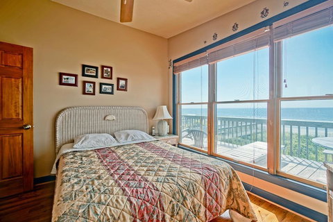 Sailor's Rest Cabin - Click Find 8