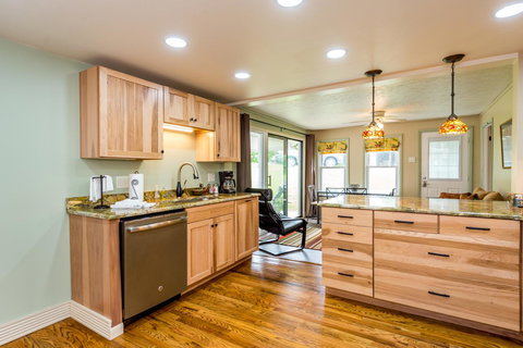 158 Henson Cove Road Home - Click Find 18