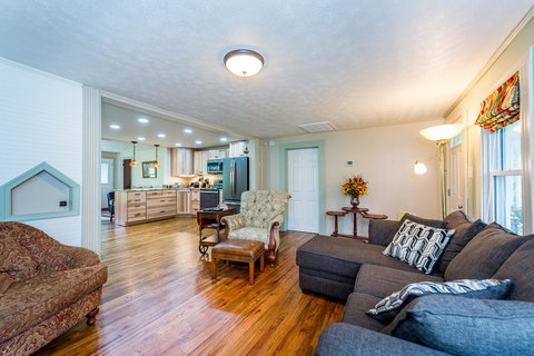 158 Henson Cove Road Home - Click Find 3