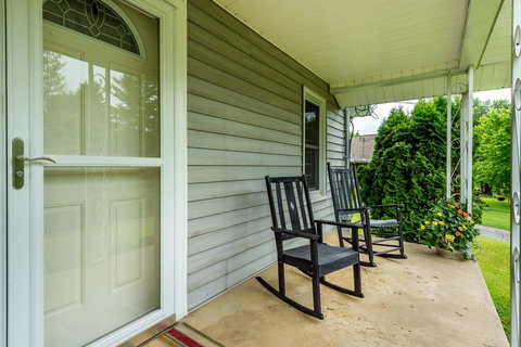 158 Henson Cove Road Home - Click Find 21