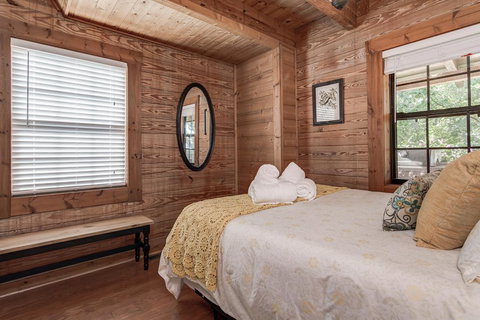 Glade Mountain Top Retreat Cabin - Click Find 28