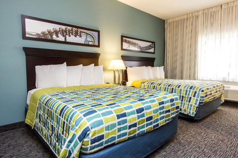 Cedar Point's Express Hotel - Bridge Guide 20