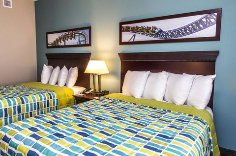 Cedar Point's Express Hotel - Bridge Guide 36