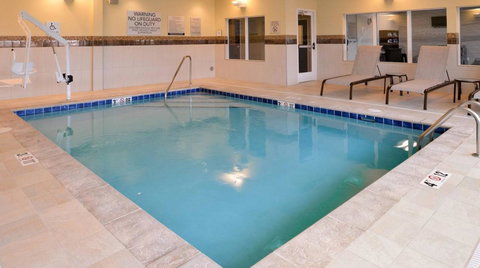 Courtyard By Marriott Toledo North - Bet 4u 1