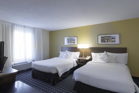 Fairfield Inn & Suites By Marriott Cleveland Streetsboro - Bet 4u 7