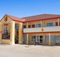 Super 8 by Wyndham Woodward