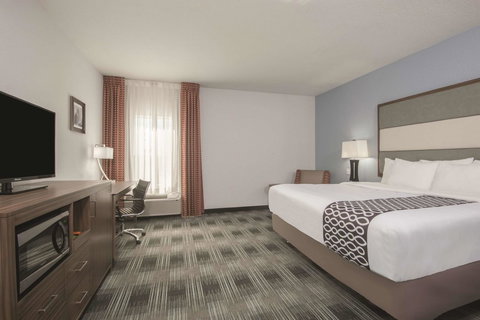 La Quinta By Wyndham Guthrie - Bet 4u 17