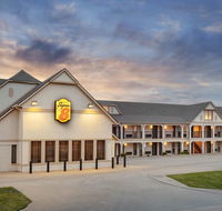 Super 8 by Wyndham City of Moore