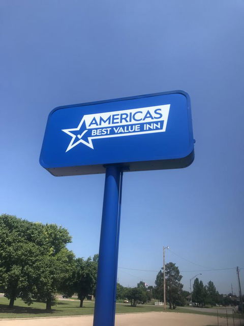 Americas Best Value Inn Woodward At 8th St - Bridge Guide 0