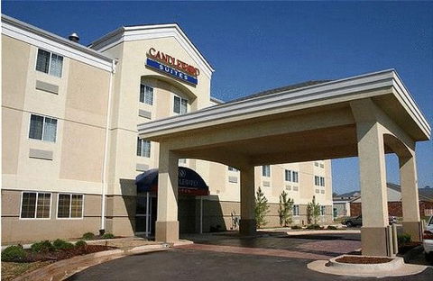 Candlewood Suites Oklahoma City-Moore - Click Find 11