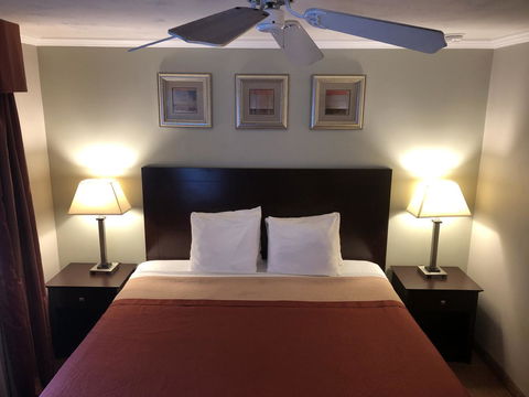 Super 8 By Wyndham Coos Bay/North Bend - Click Find 13