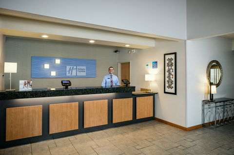 Holiday Inn Express Corvallis-On The River - Click Find 26