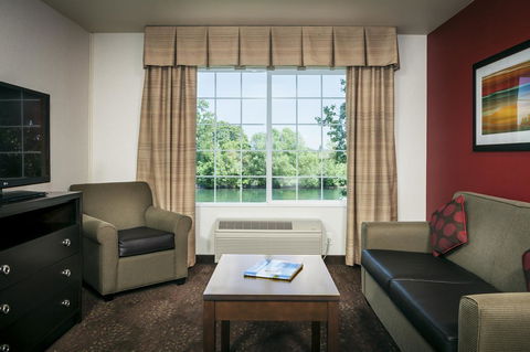 Holiday Inn Express Corvallis-On The River - Click Find 1