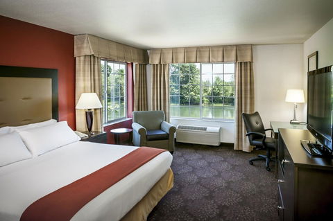 Holiday Inn Express Corvallis-On The River - Click Find 13