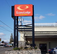 Econo Lodge Inn  Suites Central
