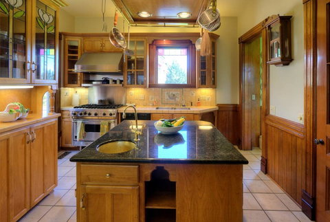 Jacksonville's Historic Nunan House - Click Find 16