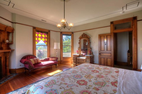 Jacksonville's Historic Nunan House - Click Find 17