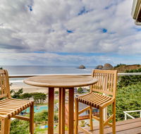 Berni's Ocean View Castle - The Crow's Nest