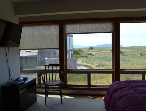 Ocean Front Home With Hot Tub, Ping Pong, Foosball - Bridge Guide 33